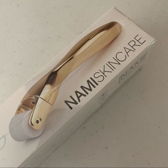 Nami skincare roller  - Picture 9 of 10